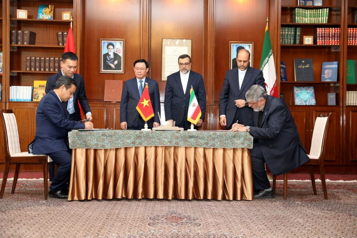 برگزاری مراسم امضا سند همکاری‌های ورزشی  ایران و ویتنام