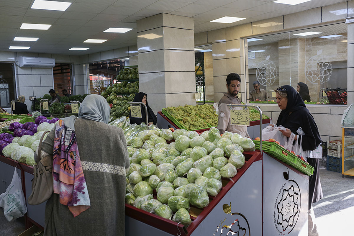فردا ۴ بازار میوه و تره بار در تهران افتتاح می شود