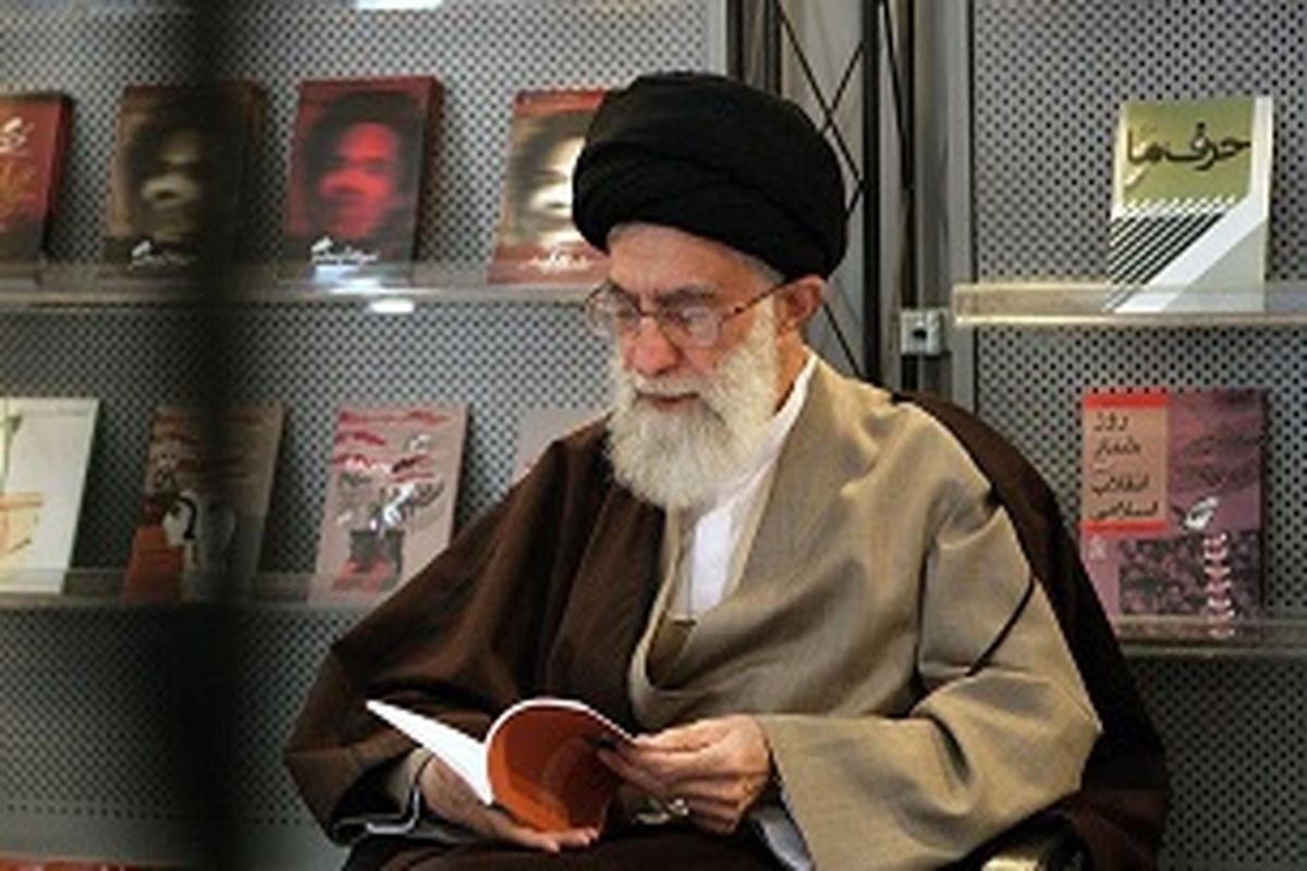 انتشار دو تقریظ رهبر انقلاب بر کتاب‌های شهید مدافع حرم مصطفی صدرزاده