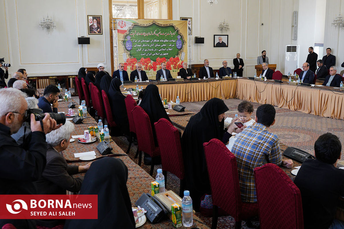 مراسم بیست و پنجمین  سالگرد شهادت دیپلمات‌های ایرانی در مزار شریف