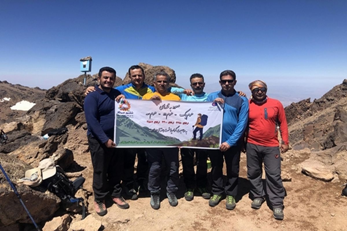صعود موفقیت آمیز گروه کوهنوردی اداره کل آموزش فنی و حرفه‌ای استان زنجان به سه قله بلند اردبیل