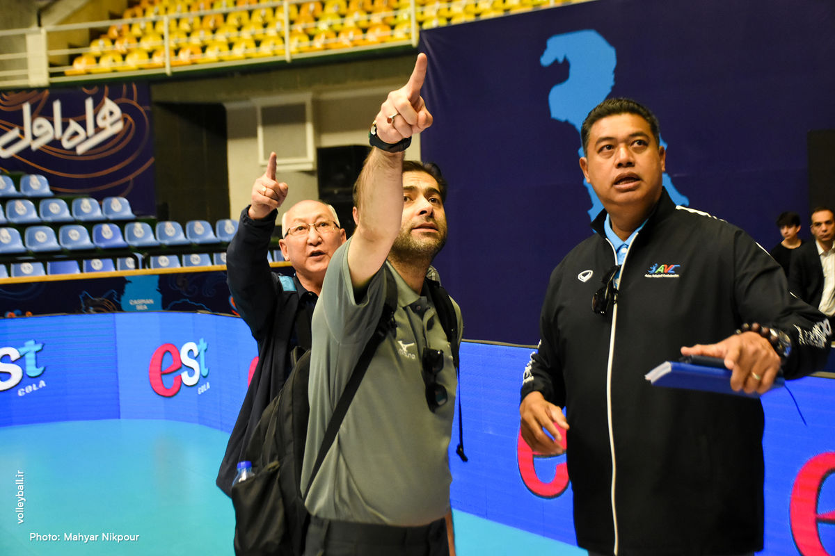 بازدید اعضای کمیته کنترل مسابقات والیبال قهرمانی آسیا از امکانات ارومیه
