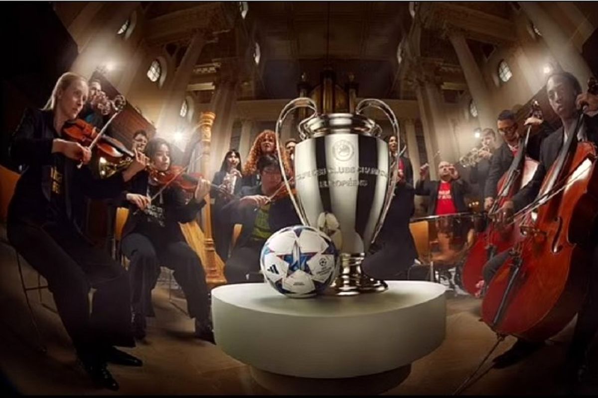 رونمایی از توپ جدید لیگ قهرمانان در حضور ستاره‌های سرشناس
