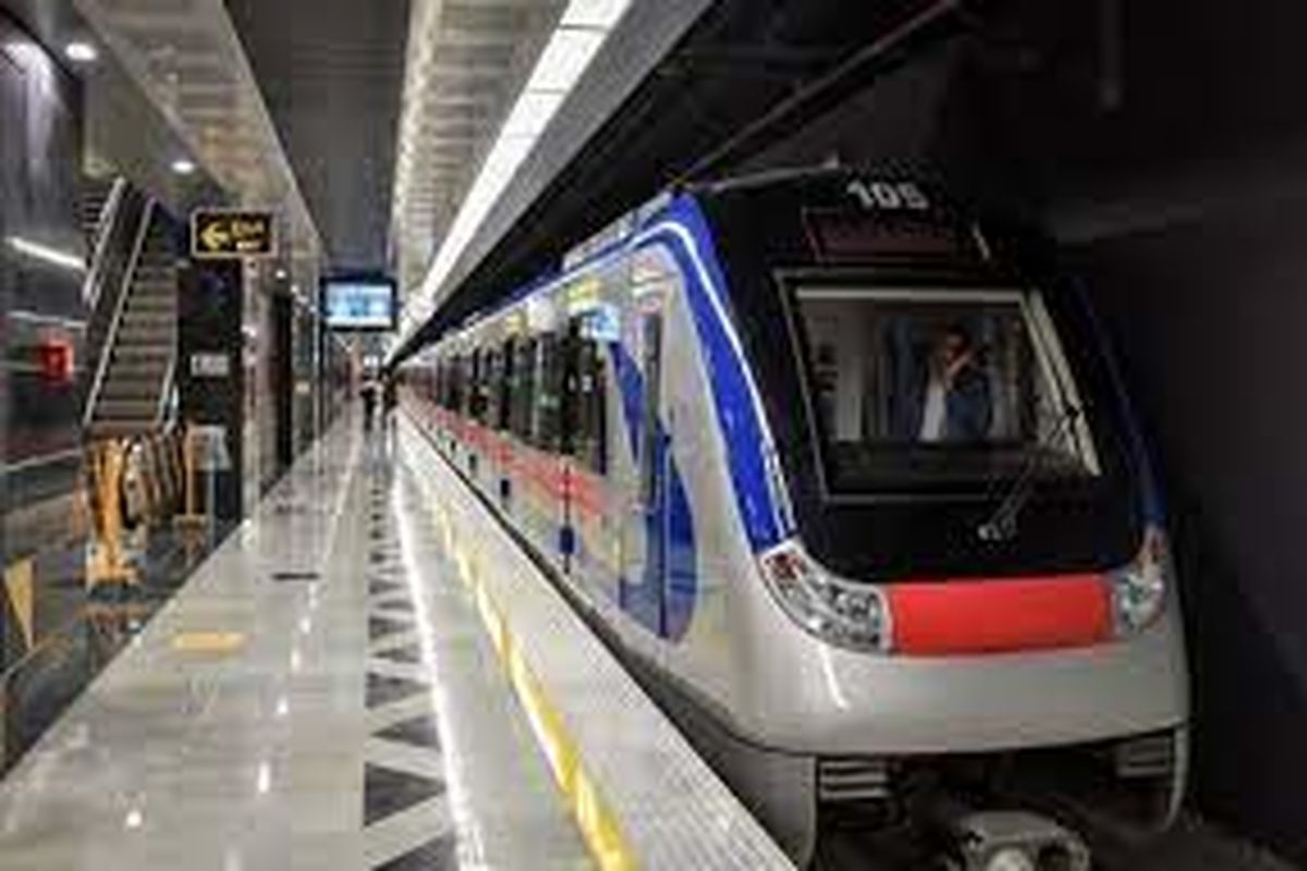 نظر مردم درباره حذف قطارهای تندرو خط ۵ مترو تهران + فیلم
