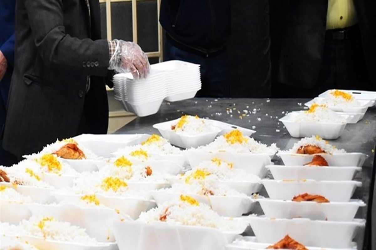 توزیع  ۳۰ میلیون پرس غذای گرم میان نیازمندان در محرم و صفر