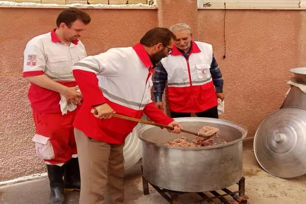 اقدامات داوطلبان و خیرین هلال احمر قزوین در دهه اول محرم