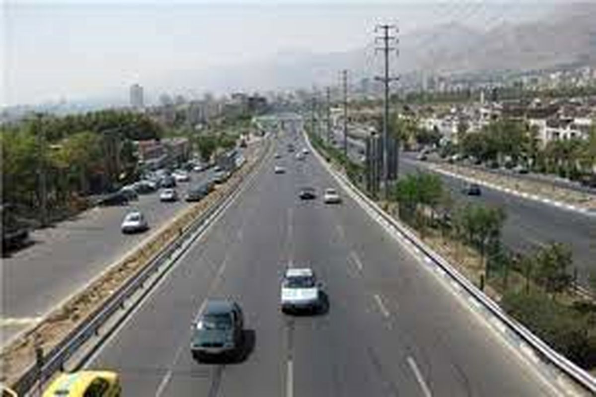 انسداد ناشی از سانحه رانندگی در بزرگراه امام علی (ع)  رفع شد