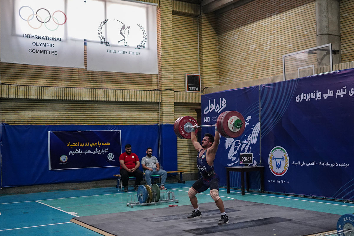 حبیبی : ورزشکاران فارس در تیم ملی وزنه‌برداری ایران حضوری پررنگ دارند