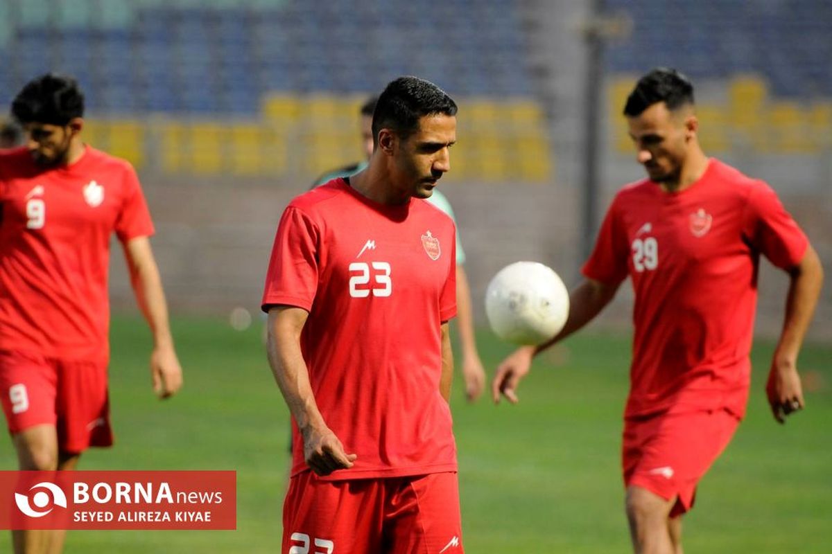 طاهری: بازیکنان جدید پرسپولیس و استقلال نمی‌توانند قراردادهای‌شان را ثبت کنند