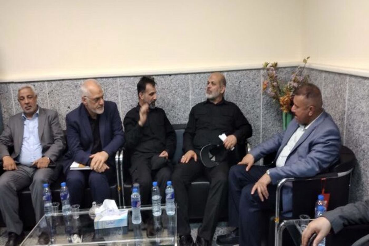 وزیر کشور وارد خوزستان شد و به چذابه عراق سفر کرد