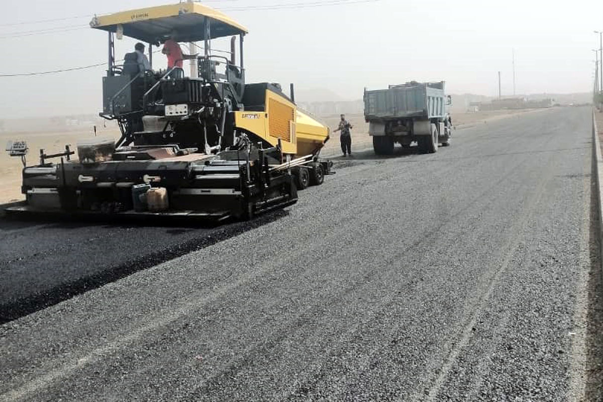 بازدید وزیر راه و کمیسیون عمران مجلس از پروژه ساخت جاده خاش‌ - زاهدان