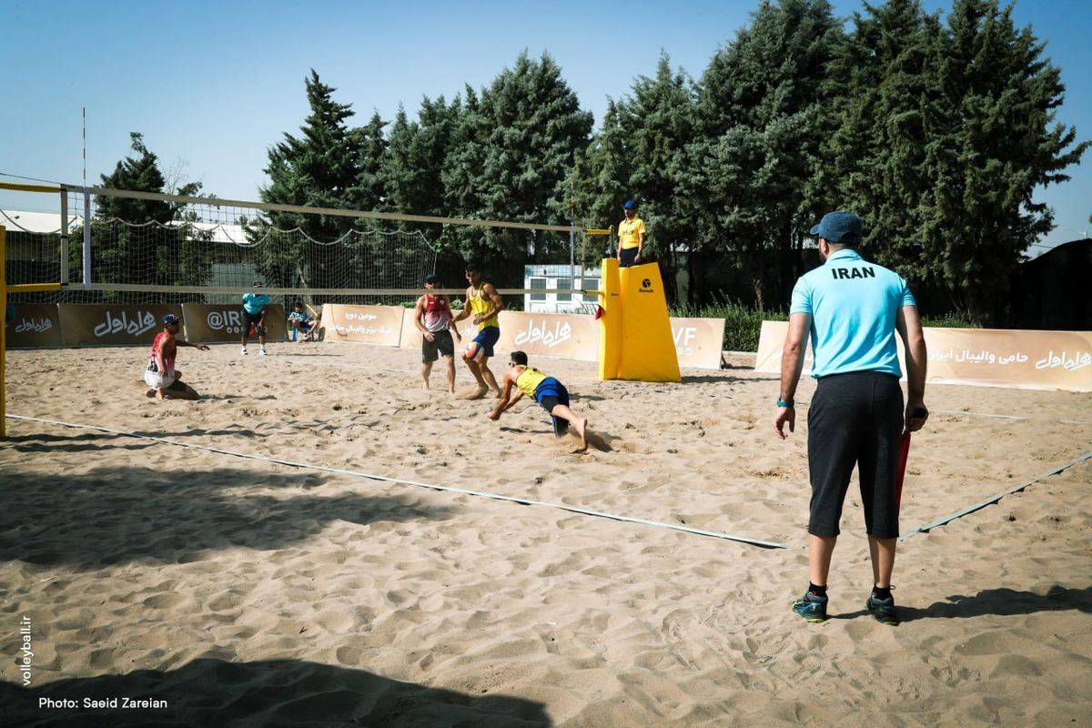 رقابت تیم والیبال ساحلی قزوین در مسابقات قهرمانی کشور