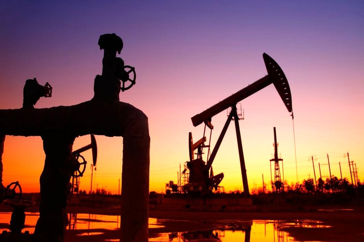 قیمت جهانی نفت افزایش یافت / برنت به ۹۰ دلار و ۶۵ سنت رسید