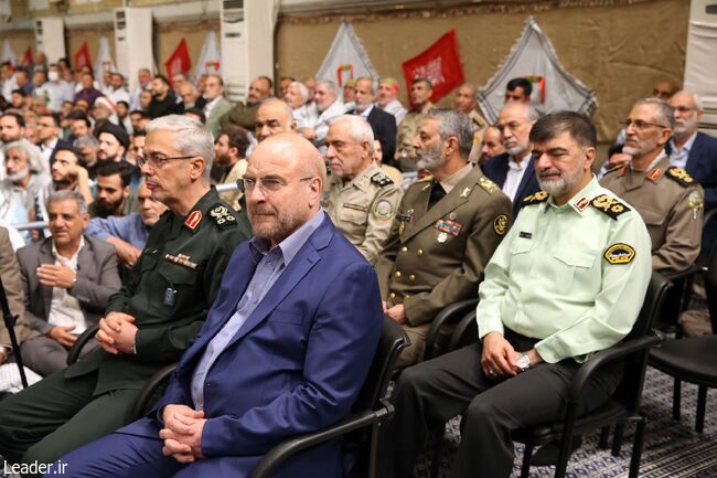 دیدار «ابراهیم حاتمیکیا»، «رضا ایرانمنش» و «احمد نجفی» با رهبر انقلاب + تصاویر دیدار «ابراهیم حاتمیکیا»، «رضا ایرانمنش» و «احمد نجفی» با رهبر انقلاب + تصاویر