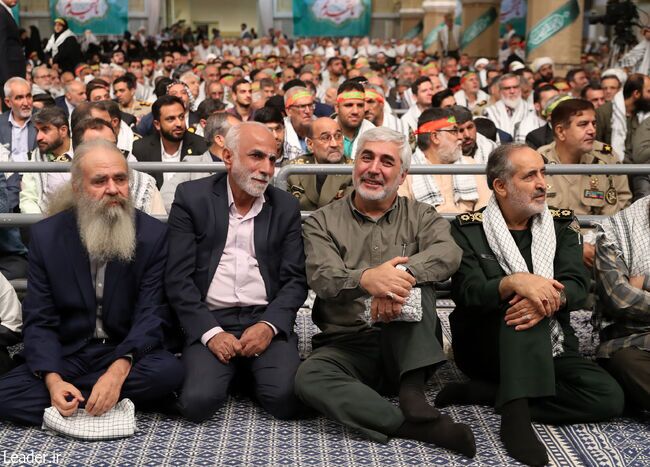 دیدار «ابراهیم حاتمیکیا»، «رضا ایرانمنش» و «احمد نجفی» با رهبر انقلاب + تصاویر دیدار «ابراهیم حاتمیکیا»، «رضا ایرانمنش» و «احمد نجفی» با رهبر انقلاب + تصاویر
