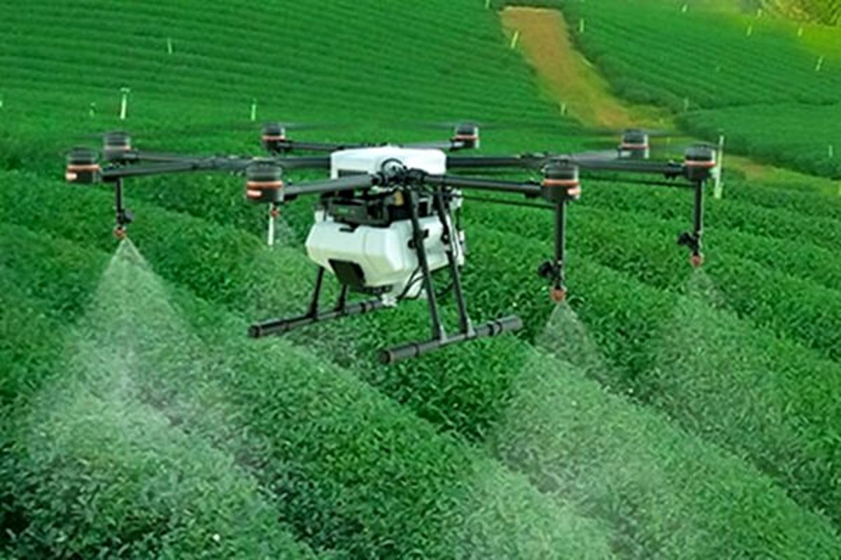 سمپاشی هوشمند مزارع با استفاده از ربات‌