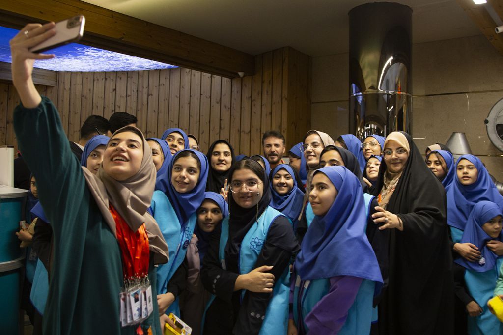 قابهایی از دومین روز جشنواره فیلم کودک و نوجوان ۳۵ قابهایی از دومین روز جشنواره فیلم کودک و نوجوان ۳۵