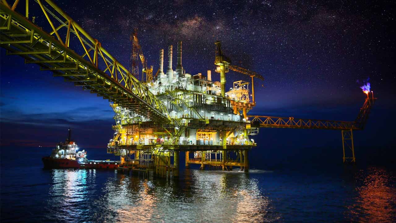 واکاوی رویکرد مبهم صندوق توسعه ملی برای وصول بدهی اش از دولت/ ورود صندوق به استخراج نفت شدنی نیست واکاوی رویکرد مبهم صندوق توسعه ملی برای وصول بدهی اش از دولت/ ورود صندوق به استخراج نفت شدنی نیست