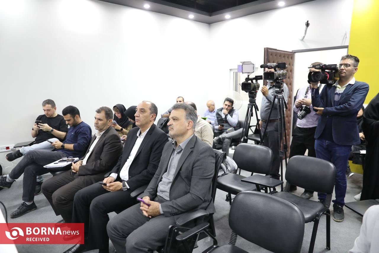 نشست خبری مدیرکل ورزش و جوانان استان تهران با اصحاب رسانه نشست خبری مدیرکل ورزش و جوانان استان تهران با اصحاب رسانه