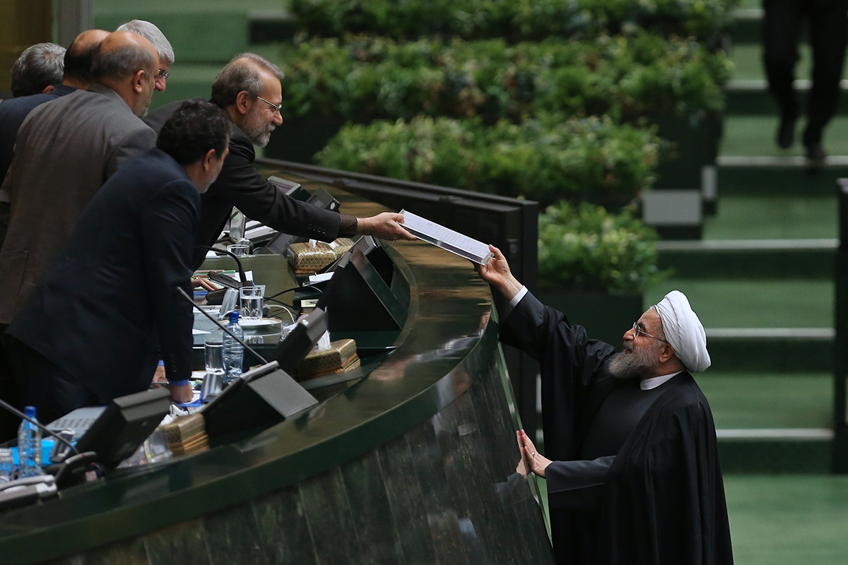 روحانی روحانی