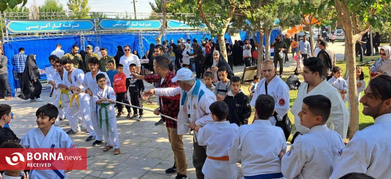 همایش بزرگ و با شکوه پیاده روی خانوادگی در شهرری برگزار شد همایش بزرگ و با شکوه پیاده روی خانوادگی در شهرری برگزار شد