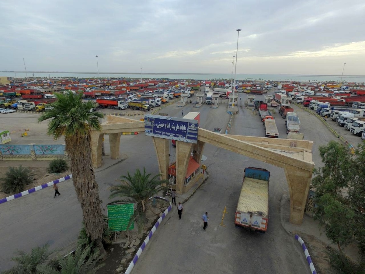 مشارکت بیش از ۸۰ شرکت حمل و نقل کالا بندر امام (ره) و بوشهر در اولین قرارداد کنسرسیوم حمل و نقل کالایی کشور