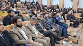 دانشجویان سوالات و مطالبات خود را با سخنگوی دولت در میان گذاشتند