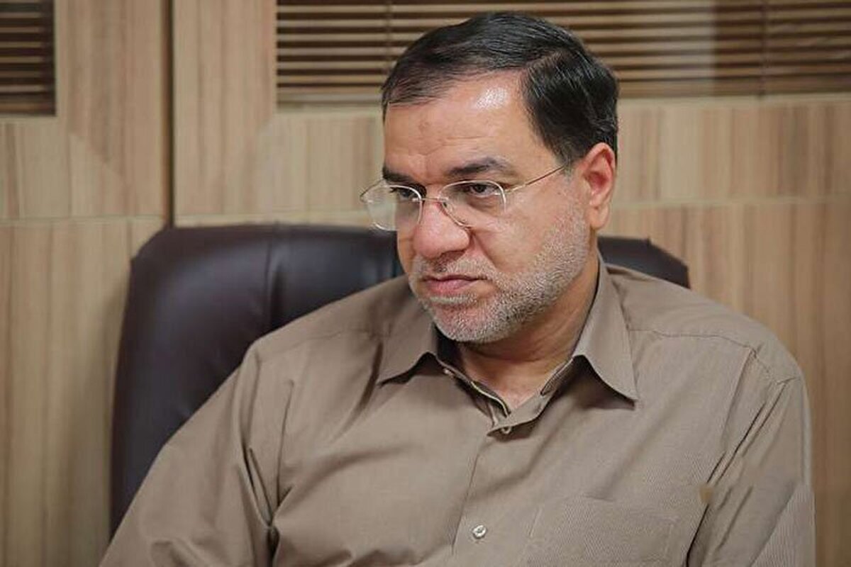 این انقلاب یک انقلاب الهی است و هیچ قشری نباید ادعای مالکیت کند