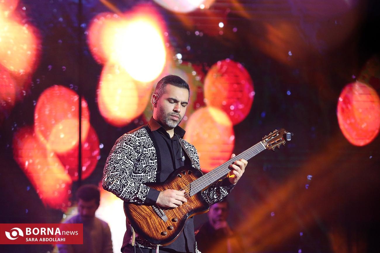 گزارش تصویری برنا از کنسرت زندوکیلی