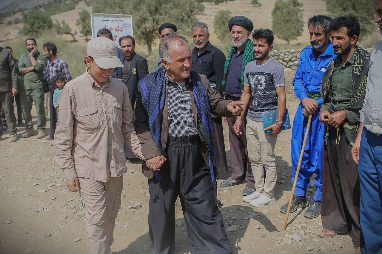 برگزاری اردوی جهادی در منطقه محروم احمد فداله توسط گروه جهادی منتظران خورشید برگزاری اردوی جهادی در منطقه محروم احمد فداله توسط گروه جهادی منتظران خورشید