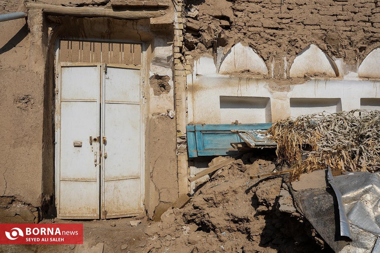 تیغ تیز تخریب این بار زیر گلوی کاشان/ تبدیل یک بنای ثبت ملی به کارگاه قالیبافی