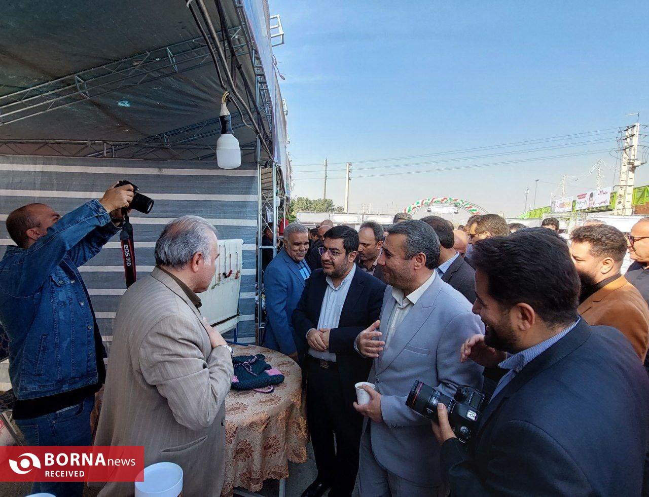 برگزاری اولین جشنواره برداشت گل کلم در بخش کهریزک برگزاری اولین جشنواره برداشت گل کلم در بخش کهریزک