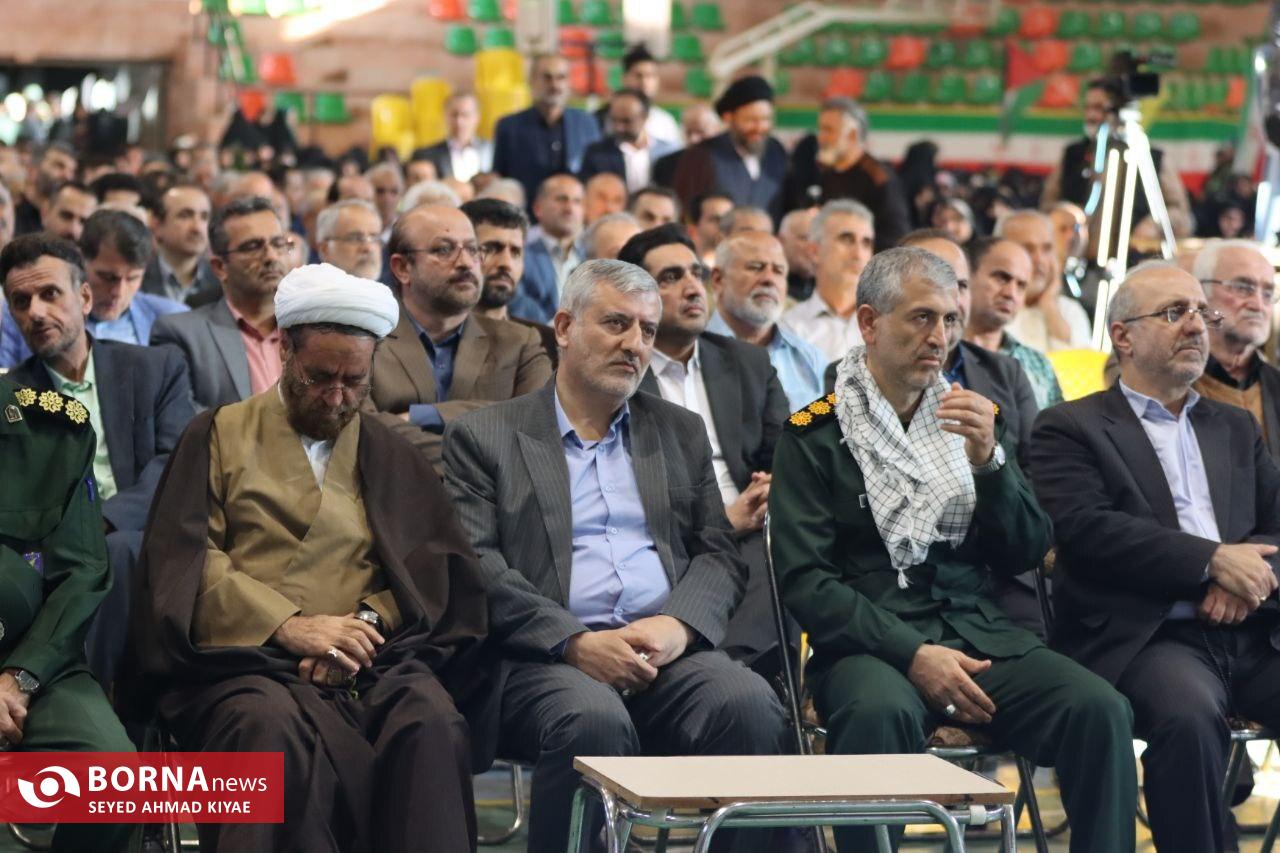 برگزاری یادواره ۶۵۰ شهید والامقام شهرستان لاهیجان