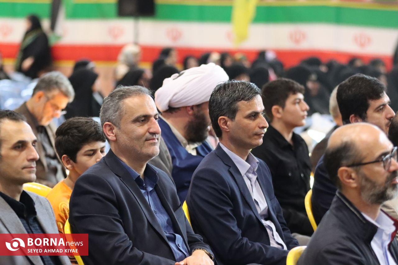 برگزاری یادواره ۶۵۰ شهید والامقام شهرستان لاهیجان