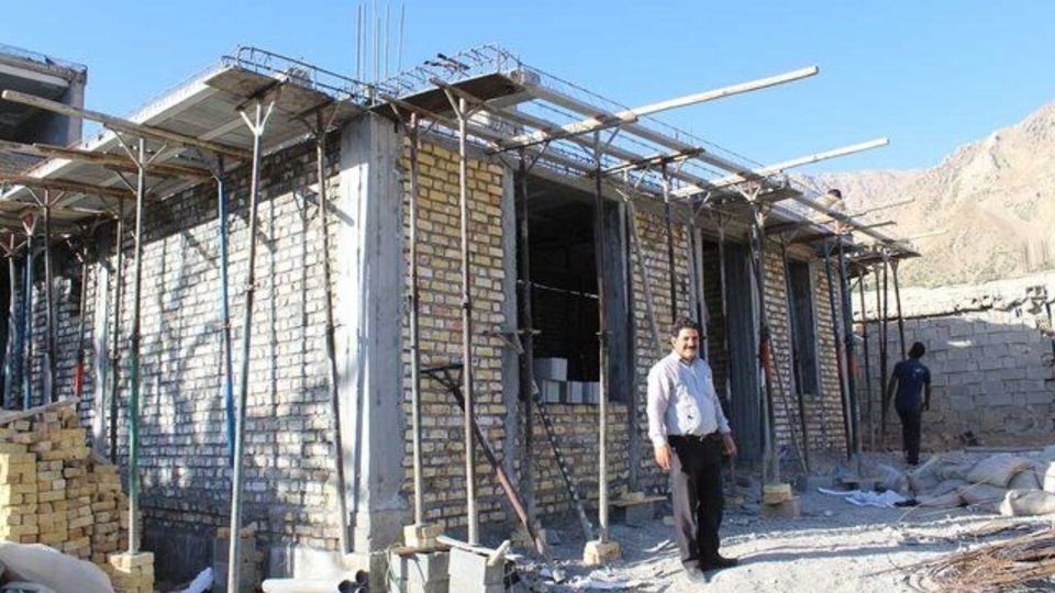لطفی: تاخیر در ابلاغ آیین نامه تسهیلات 350 میلیونی مسکن روستایی هدف گذاری را از بین می برد لطفی: تاخیر در ابلاغ آیین نامه تسهیلات 350 میلیونی مسکن روستایی هدف گذاری را از بین می برد