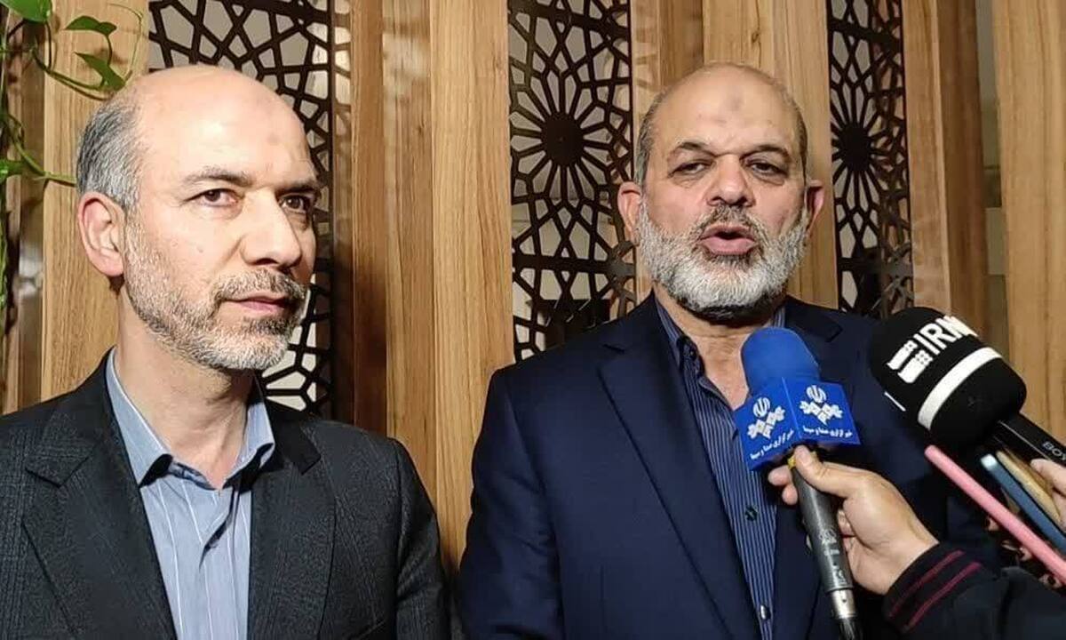 وزیر کشور: هیچ پروژه‌ای که منجر به کاهش سهم مردم استان اصفهان شود اجرا نشده است/ پروژه کوهرنگ ۳ در زمان مقرر اجرایی خواهد شد