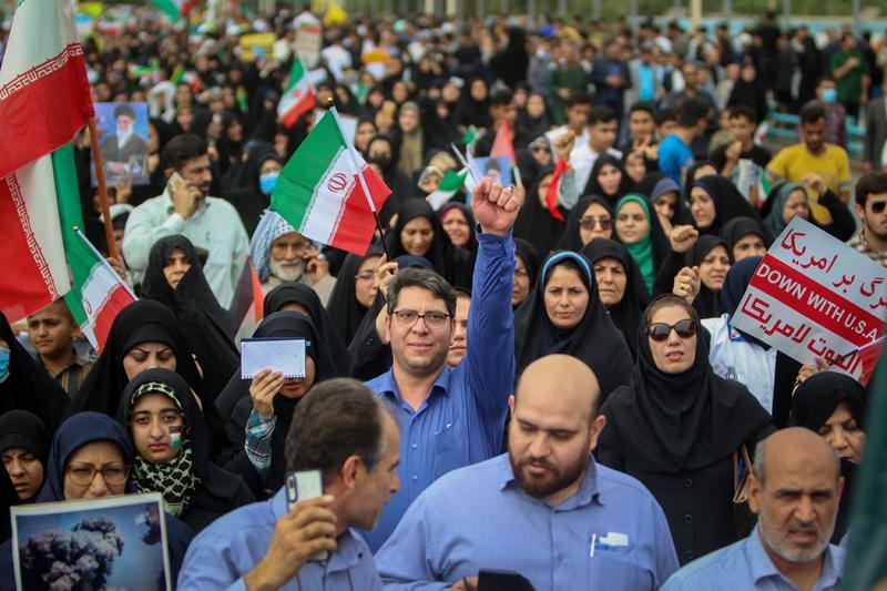 اجتماع پر شور مردم اهواز در حمایت از مردم غزه برگزار شد + عکس