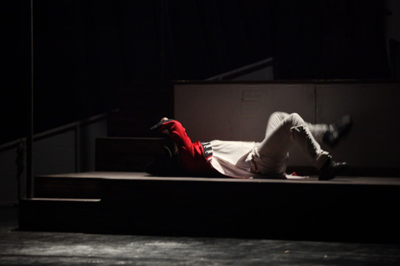 آسیب علی صبوری باعث لغو نمایش «کشتی شیطان» شد آسیب علی صبوری باعث لغو نمایش «کشتی شیطان» شد