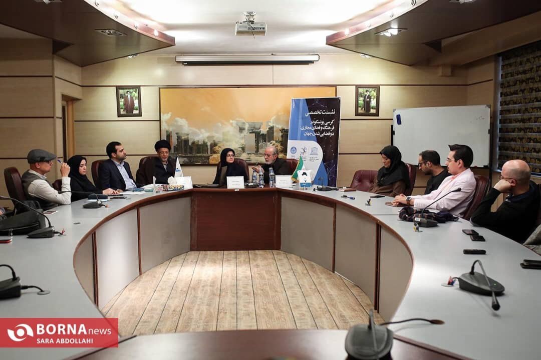 فيروزی : سلبریتی به مثابه یک فرهنگ پدیده ای ذوابعاد و حاصل رونق صنعت سرگرمی است فيروزی : سلبریتی به مثابه یک فرهنگ پدیده ای ذوابعاد و حاصل رونق صنعت سرگرمی است
