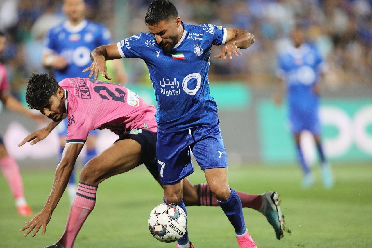 فریم به فریم با سکانس مشکوک به پنالتی در بازی استقلال - آلومینیوم