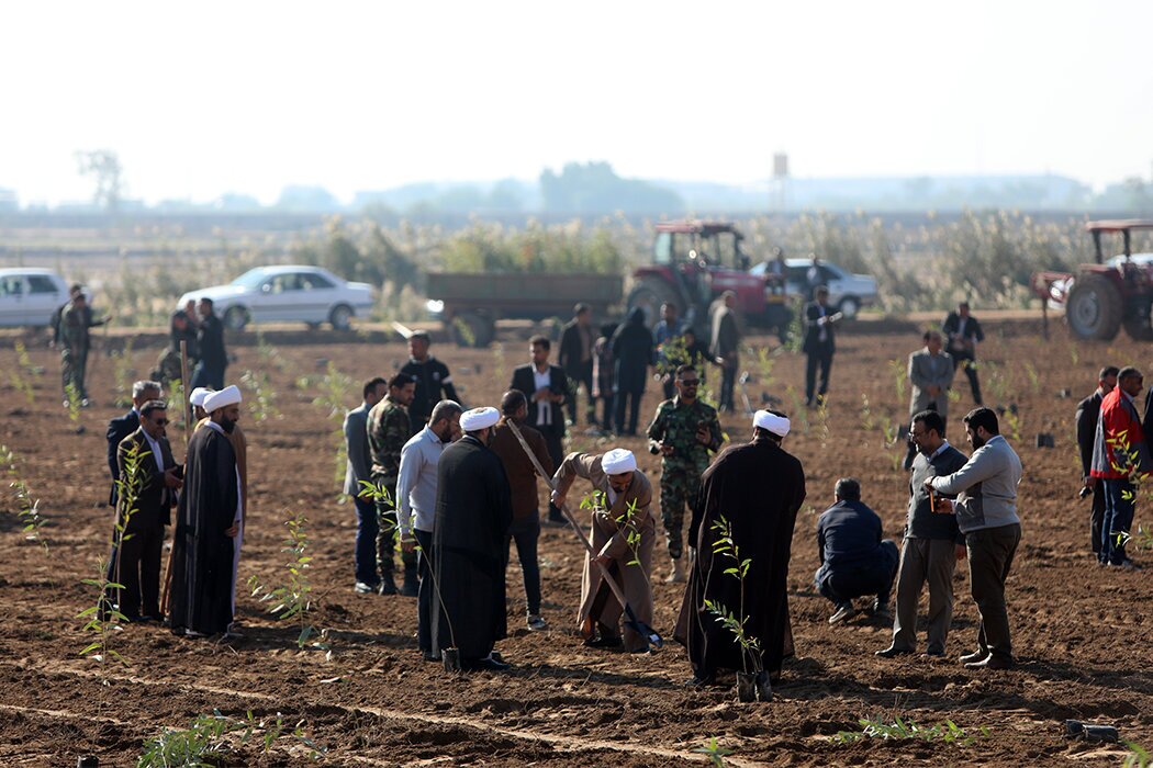 استاندار خوزستان خبر داد: هدف گذاری کاشت 300 هزار هکتار درخت در استان / تشکیل زنجیره تولید و اشتغال با راه اندازی کارخانه چوب به ازای اجرای هر ۲۰ هزار هکتار استاندار خوزستان خبر داد: هدف گذاری کاشت 300 هزار هکتار درخت در استان / تشکیل زنجیره تولید و اشتغال با راه اندازی کارخانه چوب به ازای اجرای هر ۲۰ هزار هکتار