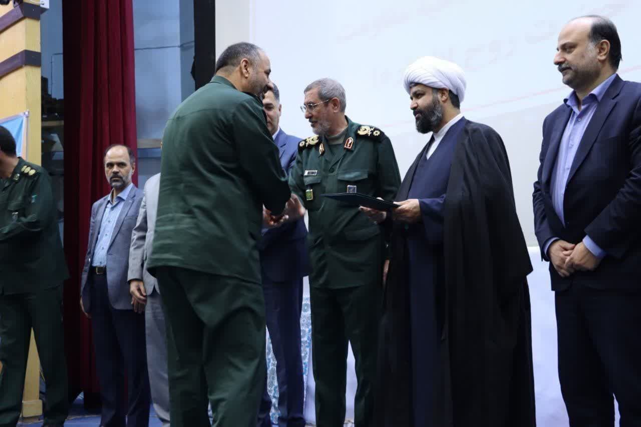 خدمت در شهرستان ری بعنوان “پایتخت معنوی” استان تهران باعث افتخار است خدمت در شهرستان ری بعنوان “پایتخت معنوی” استان تهران باعث افتخار است