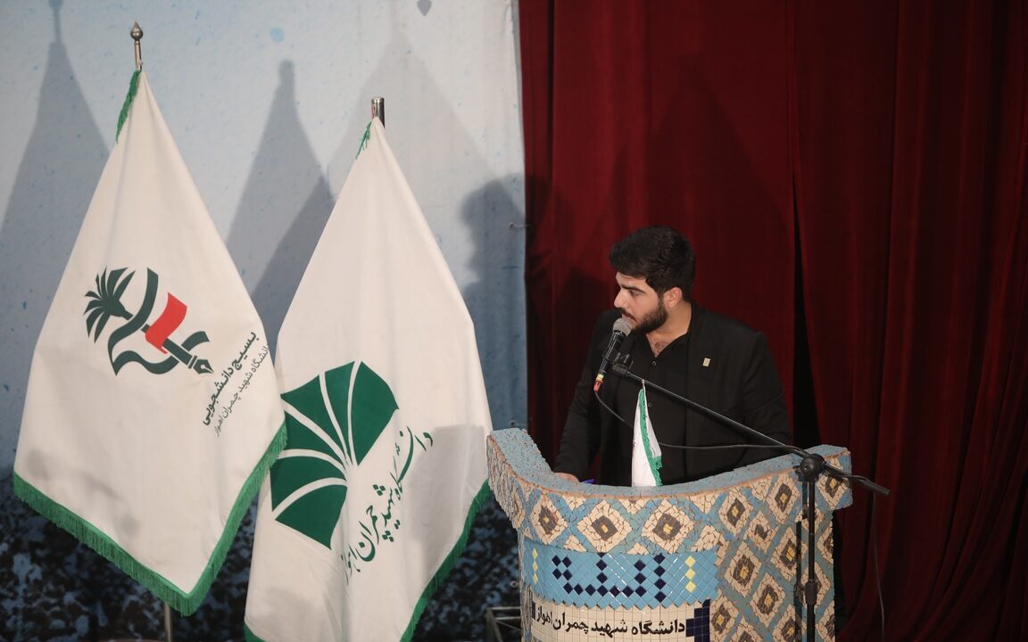 وزیر کشور: آمریکایی ها اعتراف کردند موشک‌های ایران معادلات قدرت‌های دنیا را بر هم زده است / تمدن سازی وظیفه امروز دانشگاه است / مبارزه با فساد از اولویت‌های دولت سیزدهم است / هفت سفر رییس جمهور به خوزستان به معنای عزم جدی دولت برای حل مشکلات است