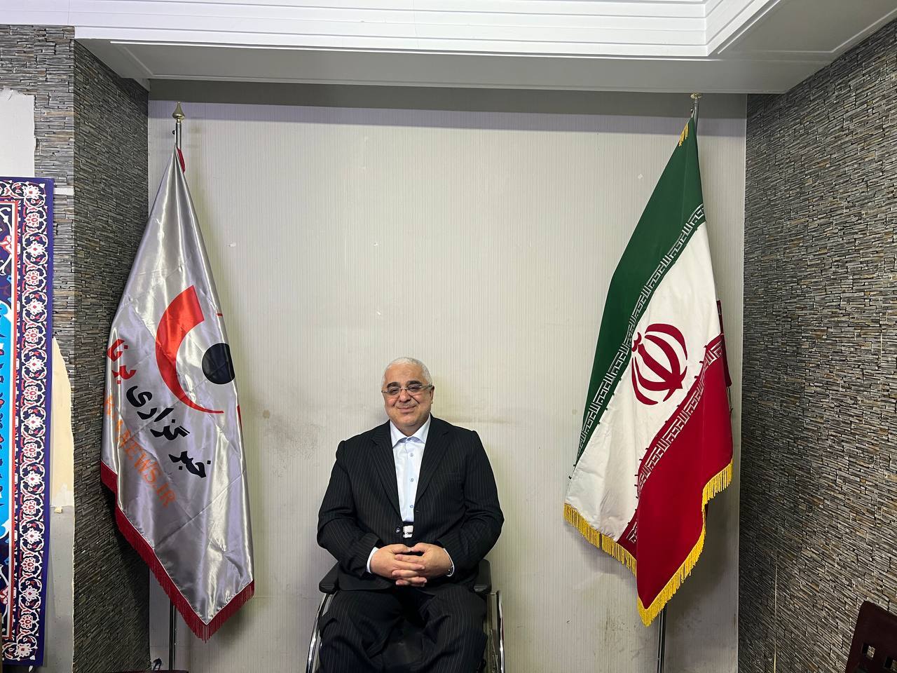 جعفرزاده: لاریجانی ساکت نخواهد نشست/مشارکت انتخابات بالای ۵۰ درصد است/ اصلاحطلبان چراغ خاموش ثبت نام کردند جعفرزاده: لاریجانی ساکت نخواهد نشست/مشارکت انتخابات بالای ۵۰ درصد است/ اصلاحطلبان چراغ خاموش ثبت نام کردند