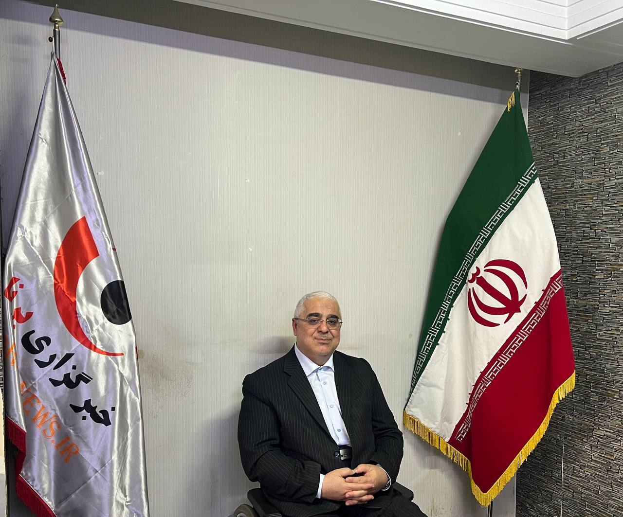 جعفرزاده: لاریجانی ساکت نخواهد نشست/مشارکت انتخابات بالای ۵۰ درصد است/ اصلاحطلبان چراغ خاموش ثبت نام کردند جعفرزاده: لاریجانی ساکت نخواهد نشست/مشارکت انتخابات بالای ۵۰ درصد است/ اصلاحطلبان چراغ خاموش ثبت نام کردند