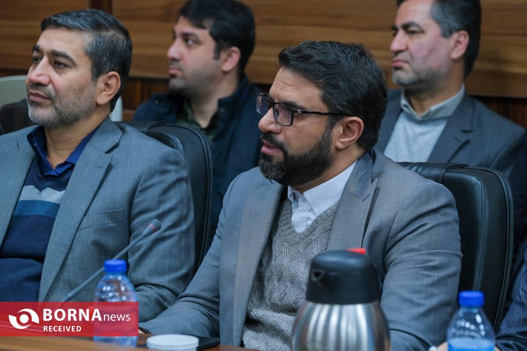 نشست تخصصی گردشگری شمیرانات با حضور استاندار تهران نشست تخصصی گردشگری شمیرانات با حضور استاندار تهران