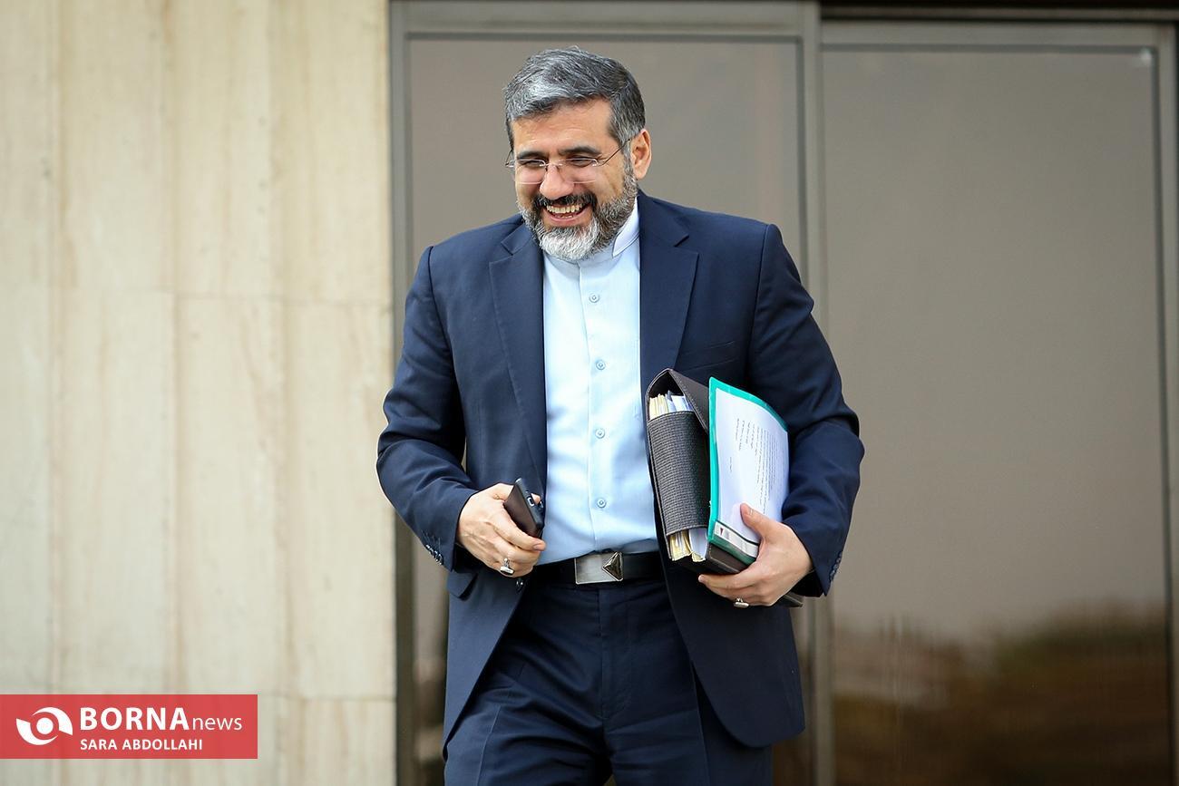 چه خبر از حیاط دولت؟ چه خبر از حیاط دولت؟