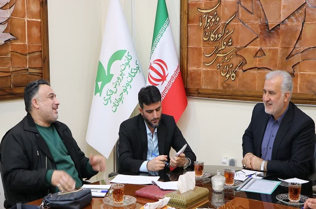 نشست برنامهریزی مرحله استانی جشنواره سرود در گیلان نشست برنامهریزی مرحله استانی جشنواره سرود در گیلان