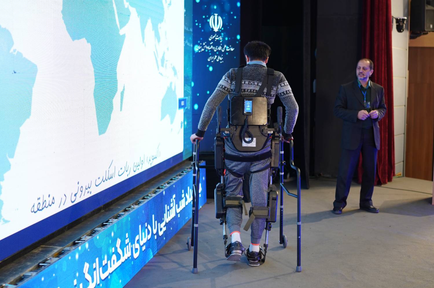 در اولین رویداد ملی شب علم چه گذشت؟ در اولین رویداد ملی شب علم چه گذشت؟