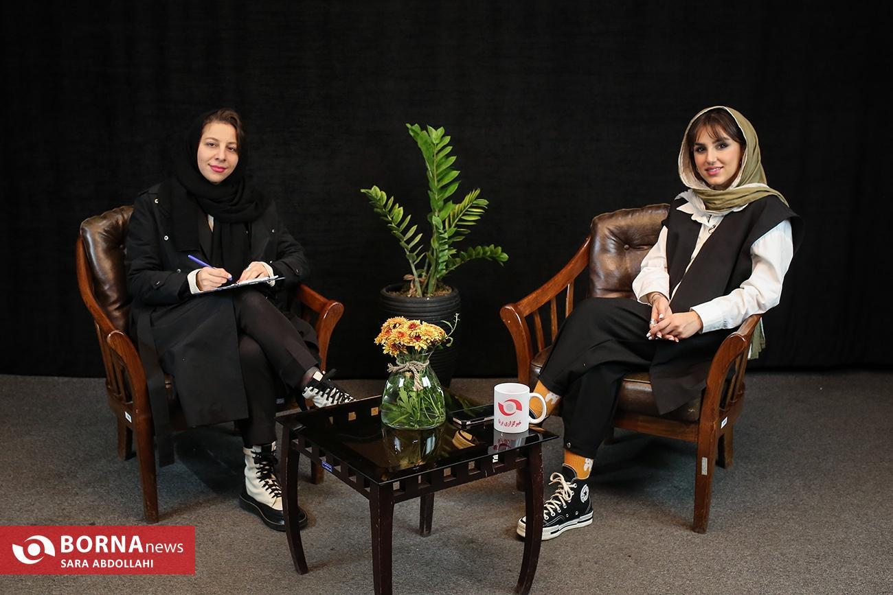 حضور بازیگر «زخم کاری» در خبرگزاری برنا+ تصاویر